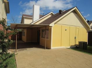 9658 Pinehurst Ln, Dallas, TX 75227