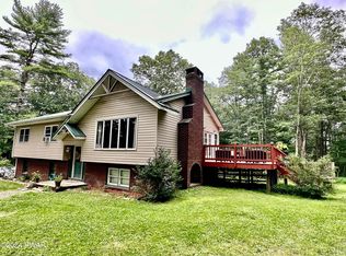 114 Krause Rd, Milford, PA 18337
