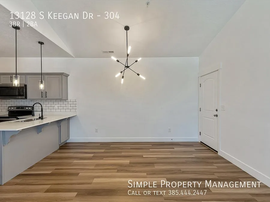 3-BD condo with garage in Herriman! — Photo 4