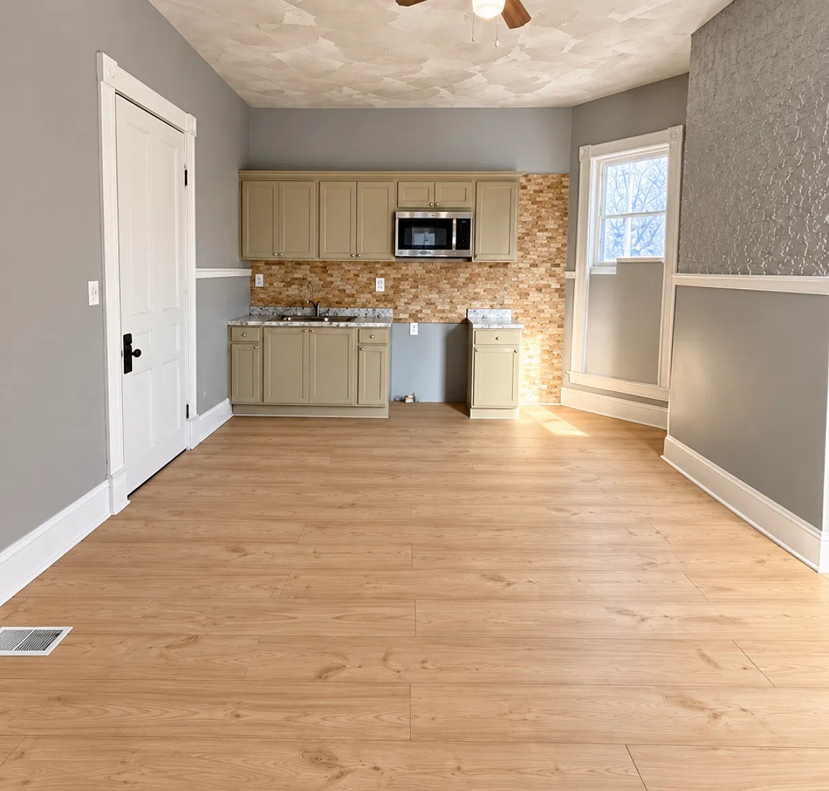 1 bed, 800 sqft, $975 — Photo 1