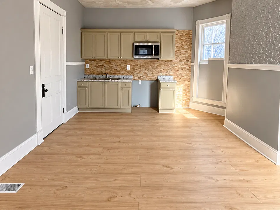 449 Fargo Ave #2