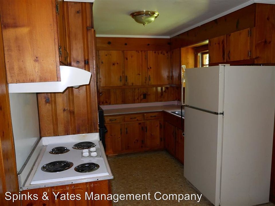 2nd image of 136 Bonaventure Dr