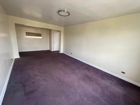 84-55 Daniels Street image 2 of 12