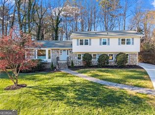 1106 Aurora Ct, Dunwoody, GA 30338