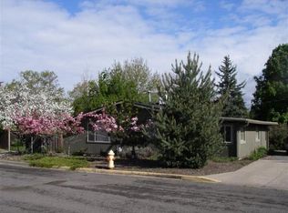 776 Oak St, Ashland, OR 97520