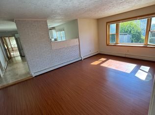 71 Fairmont Ave #1, Worcester, MA 01604