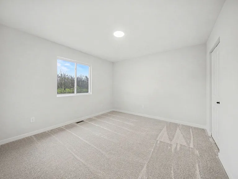 1097 Vertex Cir — Photo 19