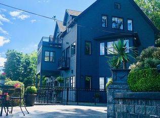 3501 W Commodore Way, Seattle, WA 98199