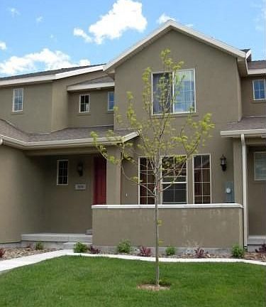 3rd image of 509 E Frost Ln