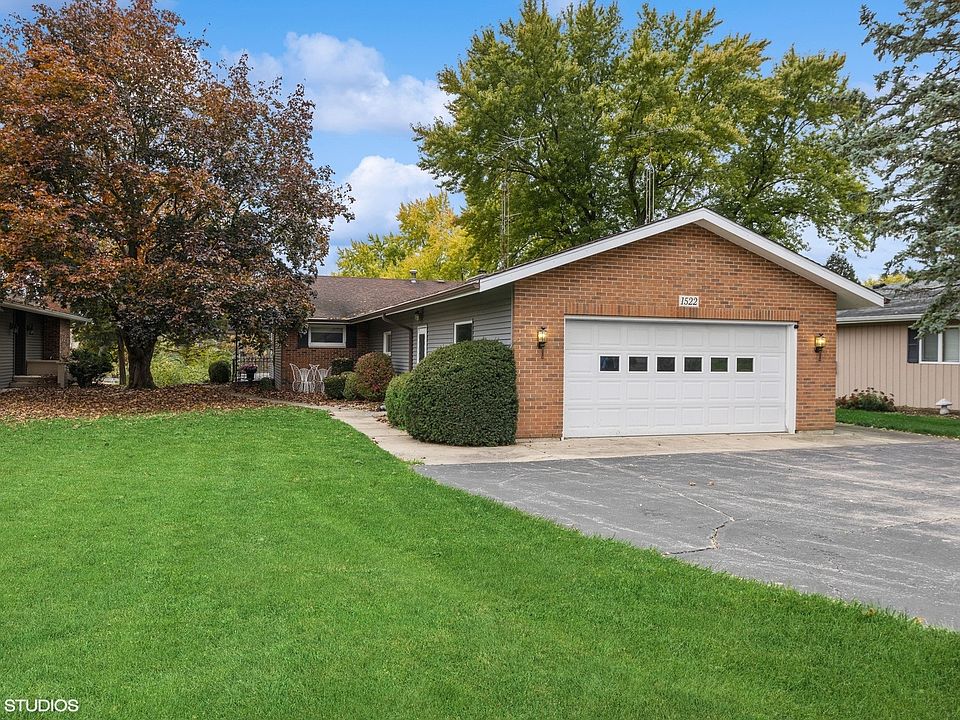 1522 Lake Holiday Dr, Sandwich, IL 60548 MLS 11919487 Zillow