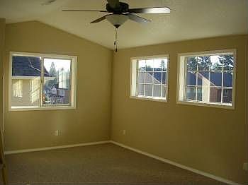 4th image of 7113 NE 28th Ave