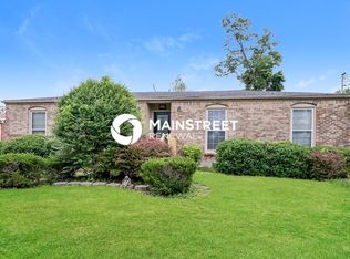 10509 Moonlight Way, Louisville, KY 40272
