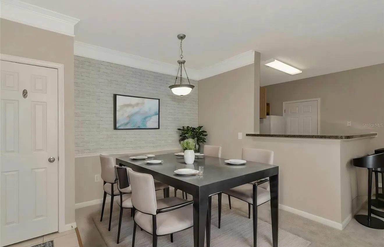 1 bed, 795 sqft, $1,700 — Photo 3