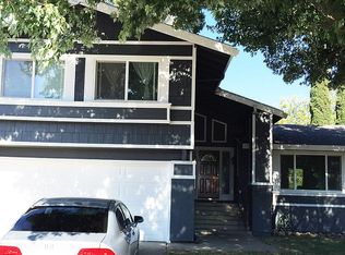 9805 Corte Dorado Ct, Elk Grove, CA 95624