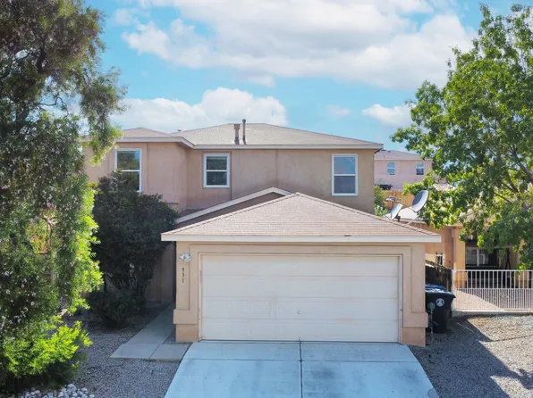 931 Hawk Dr SW, Albuquerque, NM 87121