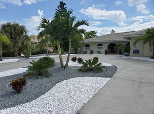 3400 Floramar Ter, New Port Richey, FL 34652