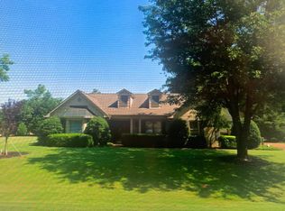 9 Hunters Creek Dr, Jackson, TN 38305