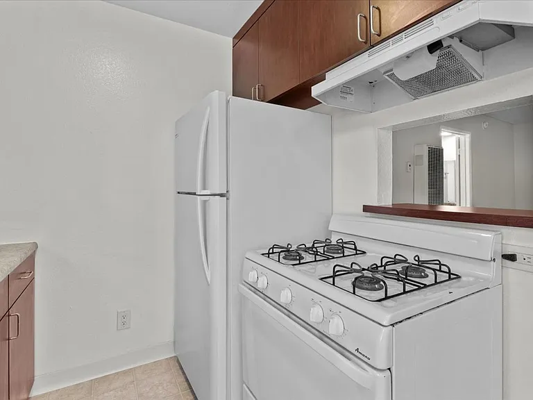 Blairwood Independence — Photo 12