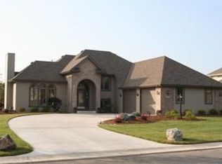 1372 110th St, Pleasant Prairie, WI 53158