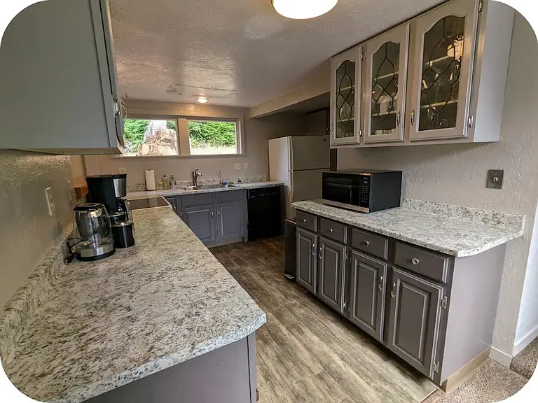 2846 Fickle Hill Rd — Photo 2
