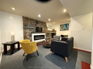 7 McKelvey Dr, Markham, ON L3T 5X6