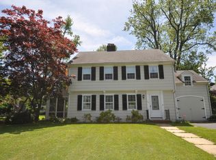 553 Wahnetah Dr, Bound Brook, NJ 08805