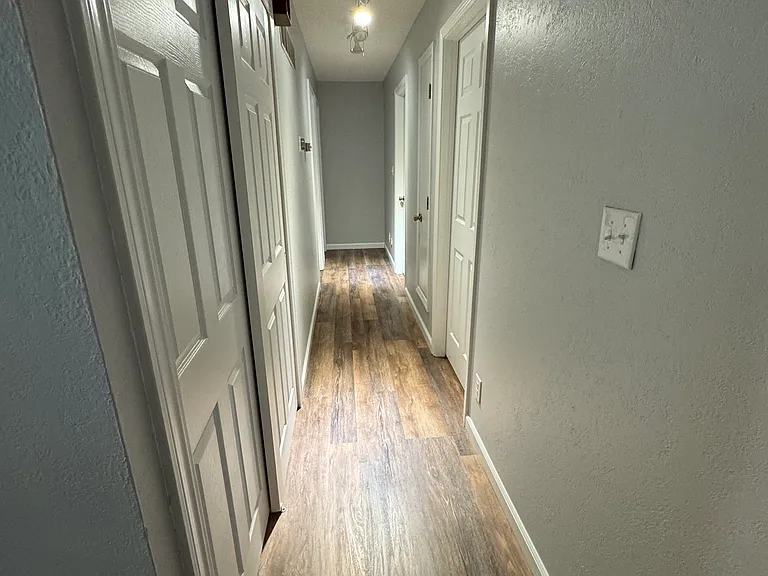 5605 Woodland Dr — Photo 16