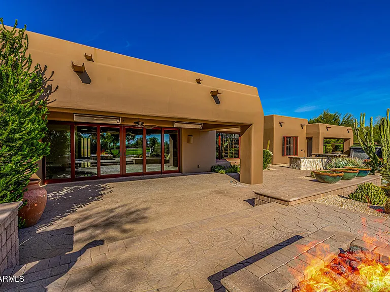 8406 E Calle Buena Vis — Photo 64