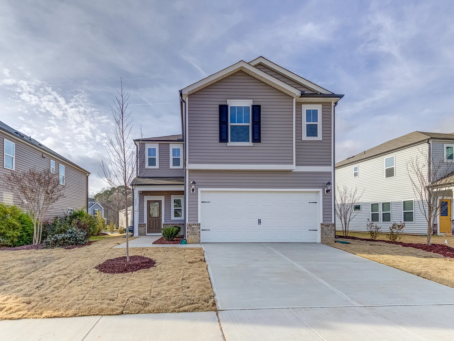 222 Watauga Lake Dr — Photo 2