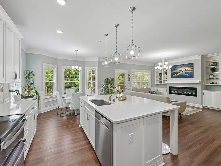 3924 Fox Grove Trl — Photo 15
