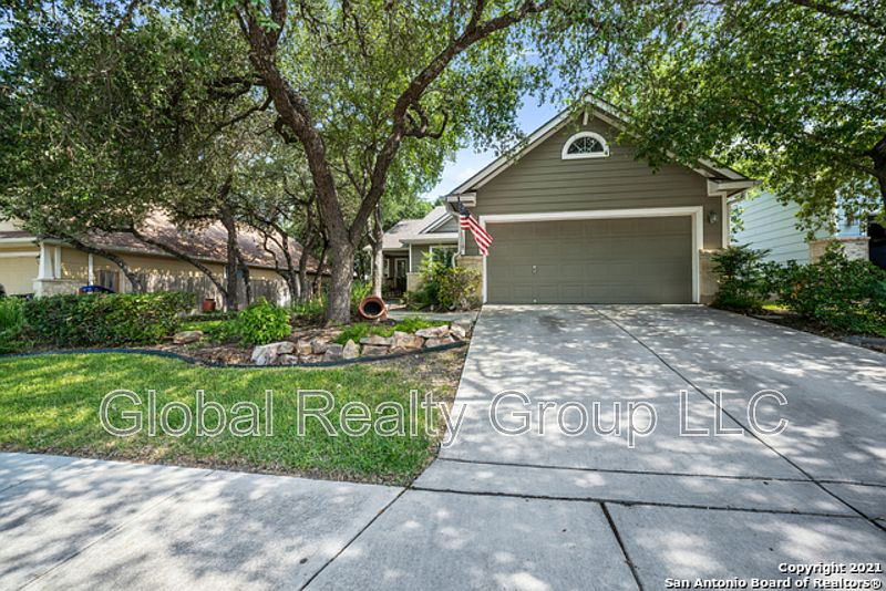1st image of 10807 Bridle View Dr