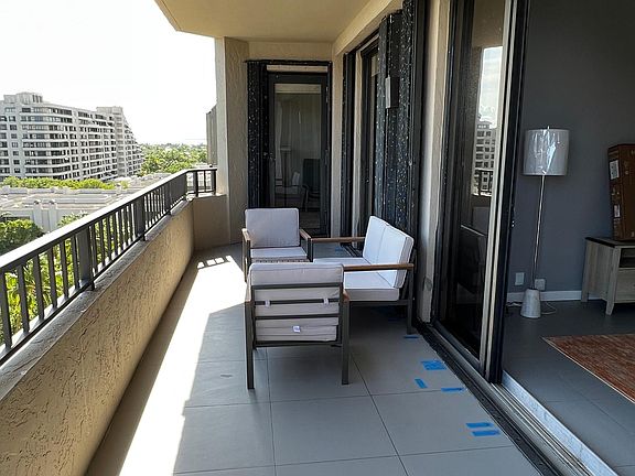 2nd image of 251 Crandon Blvd #141/LANAI