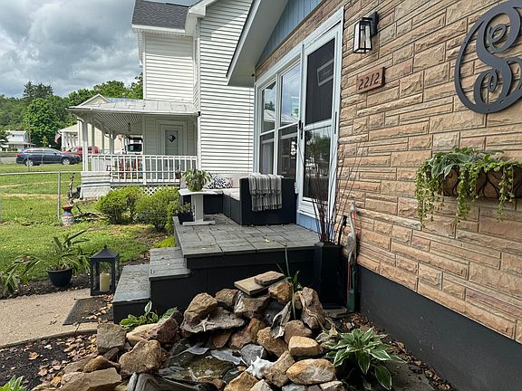 2nd image of 2212 Cedar Ave