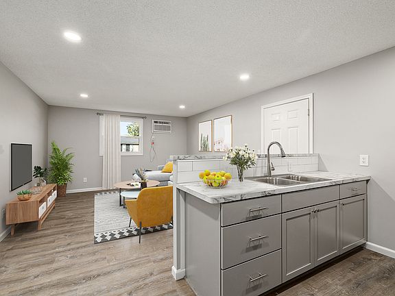 3rd image of 573 Bailey Dr #9