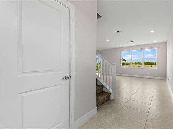 5th image of 12321 SW Sand Dollar Way