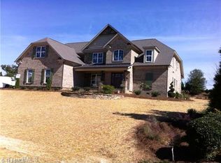 5690 Green Dl, Summerfield, NC 27358