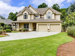 27 Pearl Reef Ln, Hilton Head Island, SC 29926