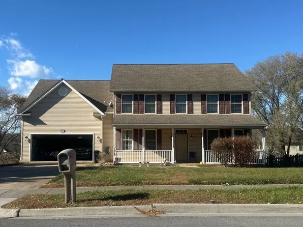 2643 Middle Rd, Winchester, VA 22601