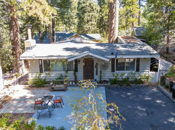31430 Frontier Dr, Running Springs, CA 92382