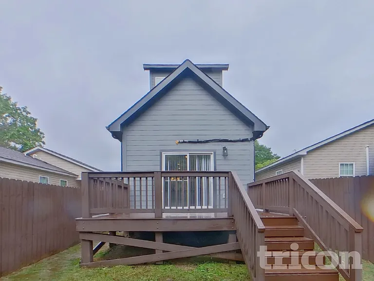 3047 Ridge Ave — Photo 15