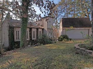 8044 W Danwood Dr, Little Rock, AR 72204