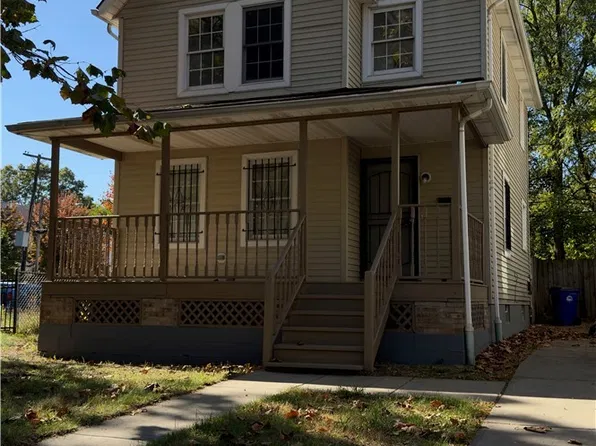 2254 E 81st St, Cleveland, OH 44103