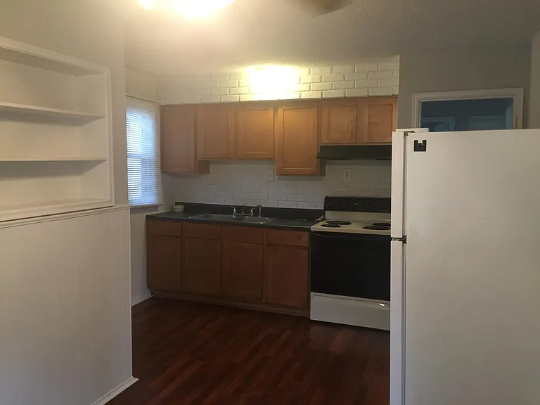 10430 Niblic Dr — Photo 8