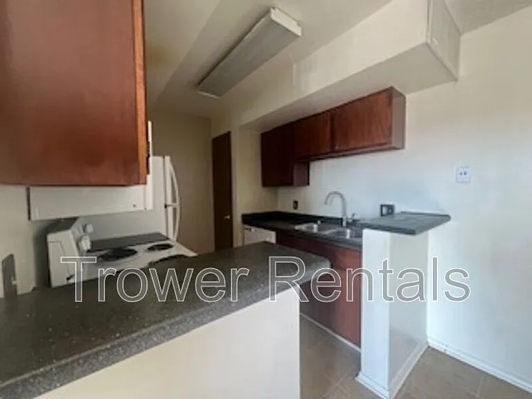 6701 Eastridge Rd #1106 — Photo 4