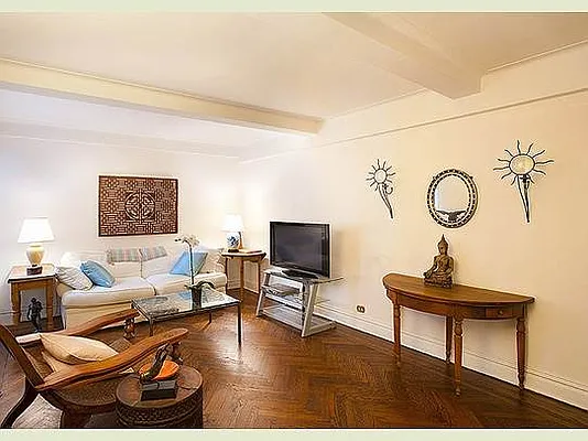 Sold by Stribling | media 36