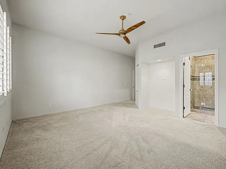 29143 N 68th Way — Photo 17