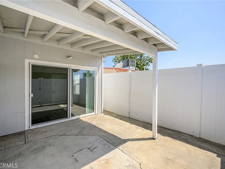 13840 Community St — Photo 19