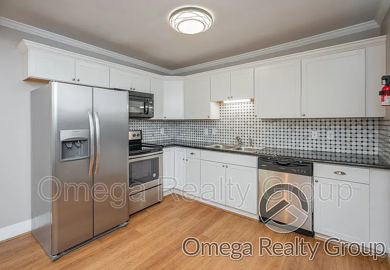 2104 Yancey Ave — Photo 14