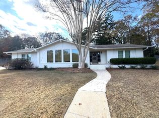 1303 Sussex Ct, Dothan, AL 36303