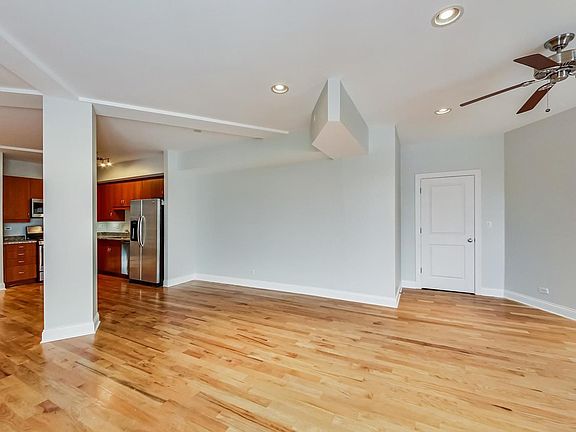 5th image of 4616 N Kenmore Ave APT 406
